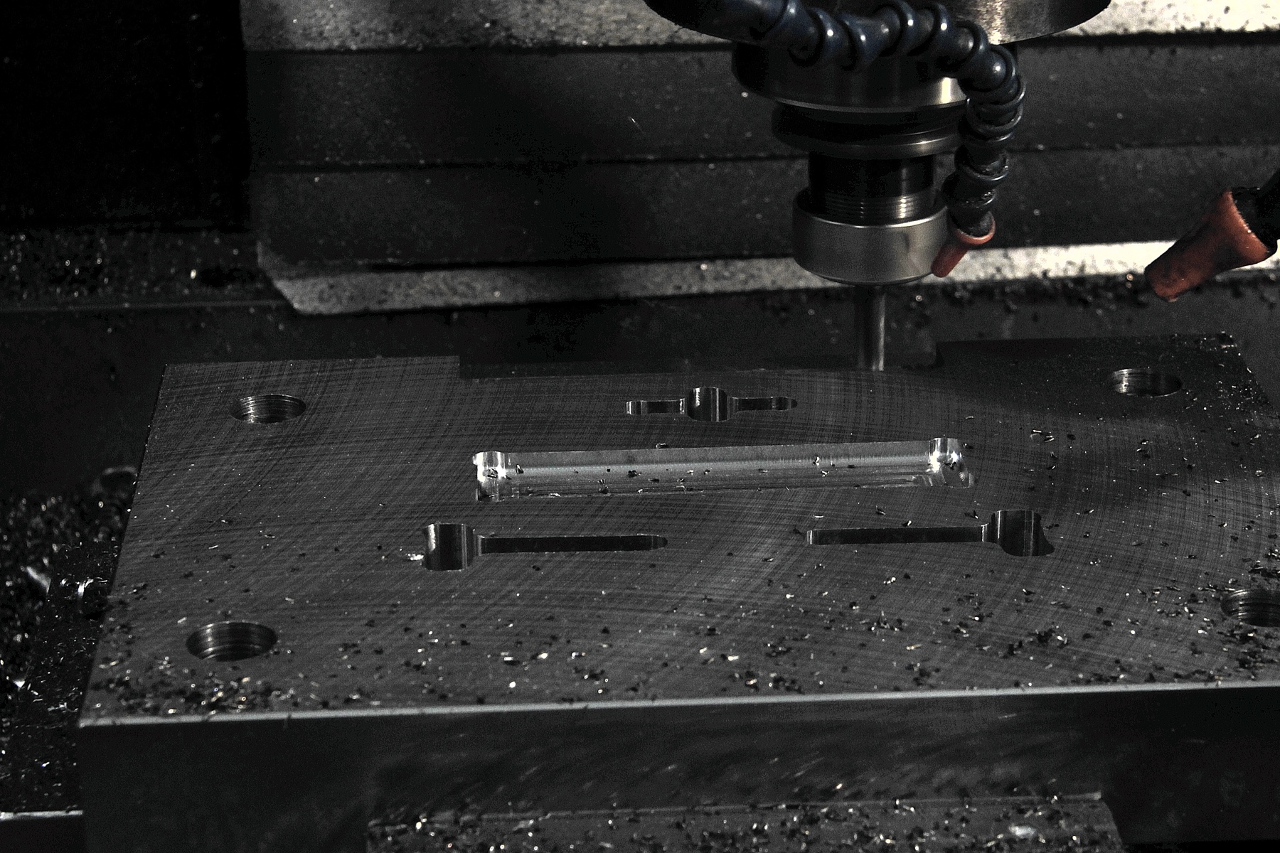 Flat edge Trimmers for Pressure Casting